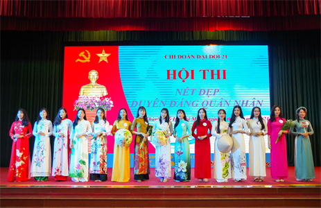 Hội thi "Nét đẹp duyên dáng quân nhân" tại Tiểu đoàn 5, Trường Quân sự Quân khu 7.