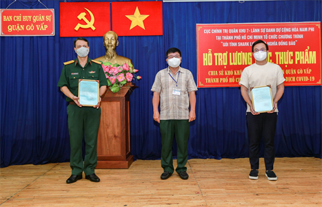 “Gói tình Shark Liên - gửi nghĩa đồng bào” hỗ trợ Nhân dân Quận Gò Vấp phòng chống dịch