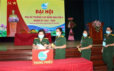 Đại hội phụ nữ Trường Cao đẳng Hậu cần 2 thành công tốt đẹp