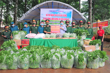 Trung đoàn 88, Sư đoàn 302: Kề vai sát cánh cùng Nhân dân vượt qua đại dịch