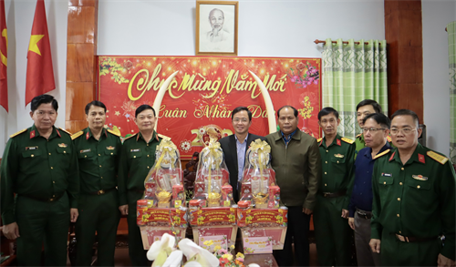 Trung tướng Trần Hoài Trung, Chính ủy Quân khu 7 chúc Tết các đơn vị, địa phương tỉnh Lâm Đồng