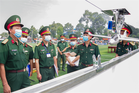 Trường Quân sự Quân khu 7 ra quân huấn luyện năm 2022