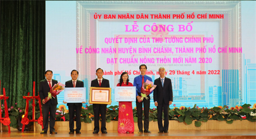 Huyện Bình Chánh đạt chuẩn nông thôn mới