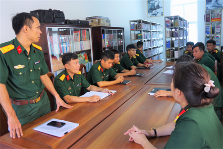 Lữ đoàn 75 tập huấn nghiệp vụ hoạt động các thiết chế văn hóa tại đơn vị