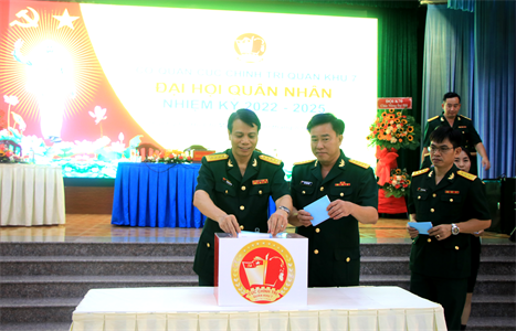 Hội đồng Quân nhân Cục Chính trị - cầu nối mở rộng dân chủ