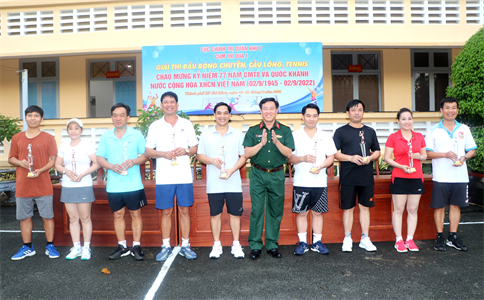 Cụm thi đua 1 Cục Chính trị Quân khu tổ chức giải thi đấu bóng chuyền, cầu lông, tennis