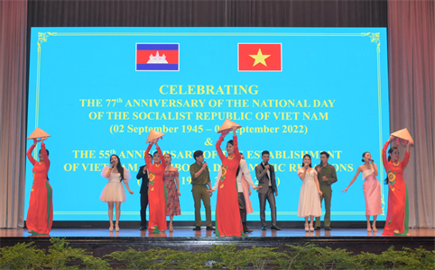 Đại sứ quán Việt Nam tại Campuchia kỷ niệm 77 năm Quốc khánh