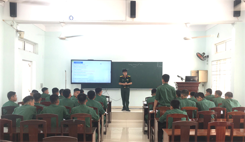 Kinh nghiệm học tiếng Anh ở Trường Sĩ quan Lục quân 2