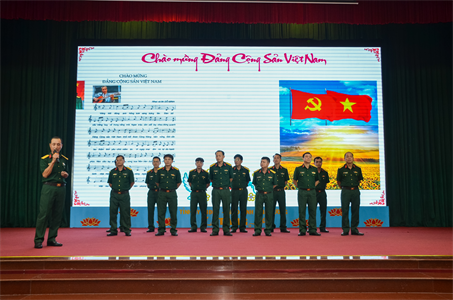 Trường Quân sự Quân khu tổ chức Hội thi 15 bài hát quy định