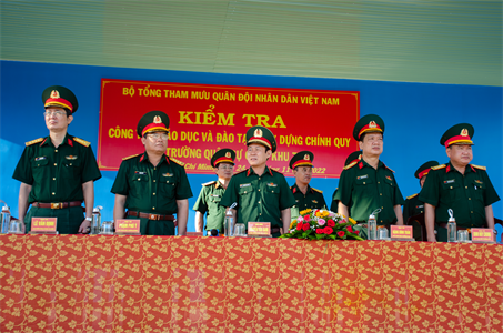 Bộ Tổng tham mưu kiểm tra công tác giáo dục đào tạo và xây dựng chính quy Trường Quân sự Quân khu 7