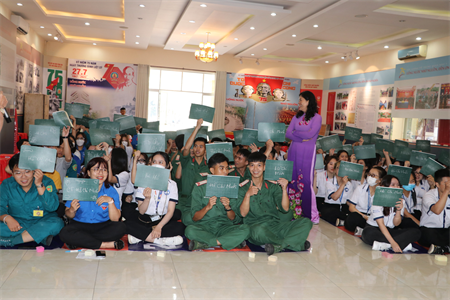 Sôi nổi từ chương trình "Bác Tôn với Quân đội Nhân dân Việt Nam"