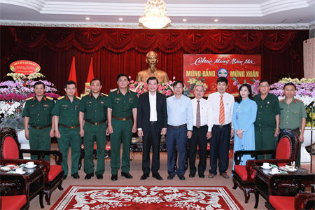 Thủ trưởng Bộ Tư lệnh Quân khu 7 thăm, chúc Tết Tỉnh ủy, UBND tỉnh Đồng Nai và các đơn vị Lực lượng vũ trang trên địa bàn tỉnh