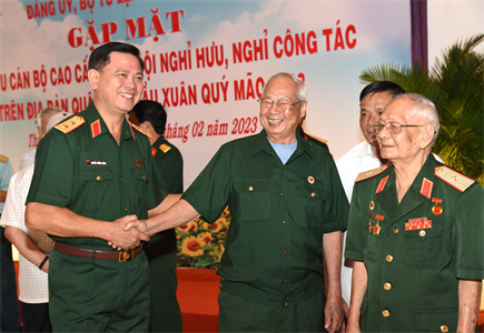 Đảng ủy, Bộ Tư lệnh Quân khu 7 gặp mặt đại biểu cán bộ cao cấp Quân đội nghỉ hưu, nghỉ công tác
