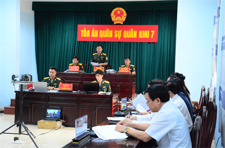 Xét xử Đinh Ngọc Hệ về tội trốn thuế