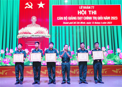 Lữ đoàn 77 bế mạc hội thi cán bộ giảng dạy chính trị giỏi năm 2023