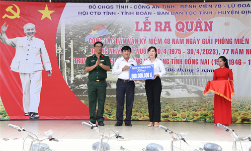 Bộ CHQS tỉnh Đồng Nai ra quân làm công tác dân vận tại huyện Định Quán