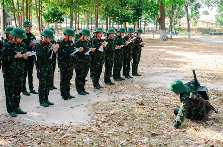 Bộ Tham mưu Quân khu 7 kiểm tra kết quả huấn luyện chiến sĩ mới và huấn luyện giai đoạn 1 Trường Quân sự Quân khu