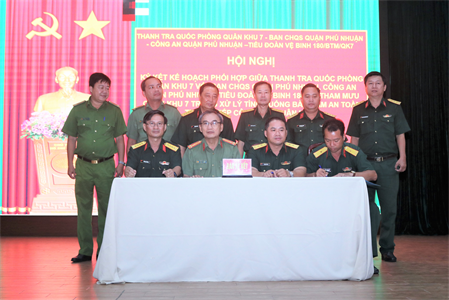 Ký kết kế hoạch phối hợp trong xử trí tình huống bảo đảm an toàn Trụ sở tiếp công dân Quân khu 7