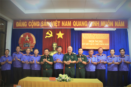 Ký kết quy chế phối hợp giữa Viện kiểm sát quân sự và Viện kiểm sát nhân dân