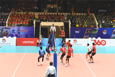 Đội tuyển bóng chuyền nam QĐND Việt Nam thắng trận ra quân