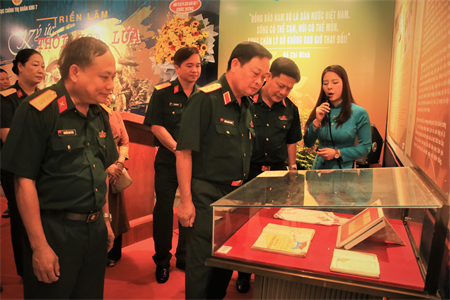 Triển lãm chuyên đề “Ký ức thời hoa lửa”
