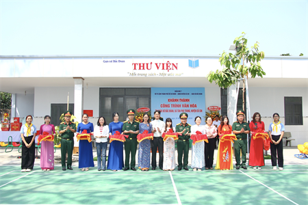 Quân khu 7 khánh thành công trình văn hóa, thể dục thể thao tại Giáo xứ Bắc Đoàn