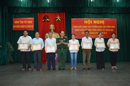 Tây Ninh tổng kết công tác tuyển quân năm 2017