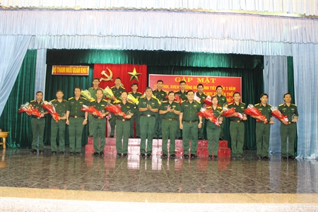 Bộ Tham mưu Quân khu tôn vinh điển hình tiên tiến “Phát huy truyền thống, cống hiến tài năng, xứng danh Bộ đội Cụ Hồ”