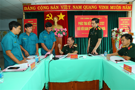 Cục Chính trị Quân khu 7 kiểm tra công tác Đảng, công tác chính trị tại Thành phố Biên Hòa