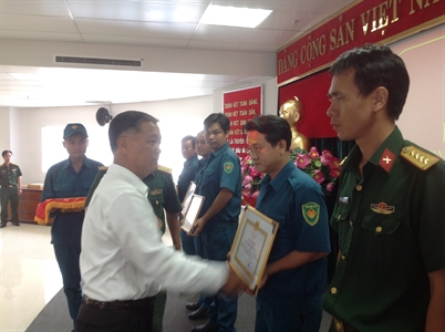 Đảng ủy quân sự Quận 3, thành phố Hồ Chí Minh:
Tổng kết 10 năm thực hiện Chỉ thị 235 của Thường vụ Đảng ủy Quân khu 7
