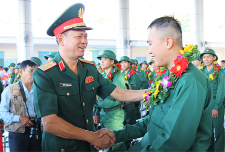 Tổng kết công tác tuyển quân năm 2024: Quân khu 7 hoàn thành tốt chỉ tiêu, đảm bảo chất lượng