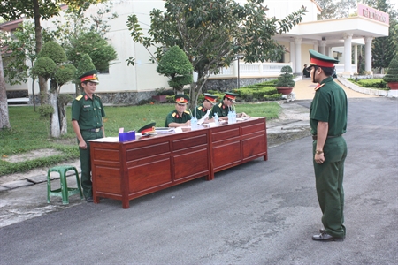 Sư đoàn 5: Kiểm tra tiểu đoàn trưởng, chính trị viên tiểu đoàn bộ binh năm 2017