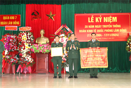 Đoàn Kinh tế - Quốc phòng Lâm Đồng kỷ niệm 20 năm Ngày truyền thống