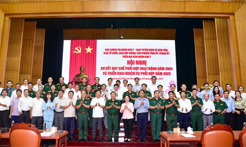 Cục Chính trị Quân khu 7 phối hợp hiệu quả với các cơ quan tham mưu, giúp việc Tỉnh ủy, Thành ủy trên địa bàn