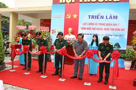 Khai mạc triển lãm “LLVT Quân khu 7 – Uống nước nhớ nguồn, nghĩa tình đồng đội”