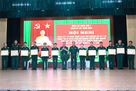 Đảng ủy Bộ Tham mưu Quân khu 7 tổng kết 10 năm thực hiện Chỉ thị 05 của Bộ Chính trị