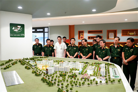 Bệnh viện Quân y 175: 50 năm vững bước phát triển