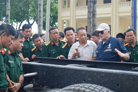 Cục  Kỹ thuật Quân khu: Tập huấn sử dụng, bảo quản, bảo dưỡng xe KAMAZ