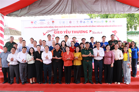 Nhiều hoạt động ý nghĩa chăm lo người có công tại tỉnh Vĩnh Long