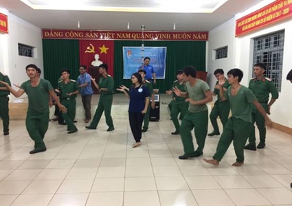 Bộ CHQS tỉnh Bình Phước: Tập huấn kỹ năng sinh hoạt tập thể