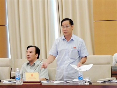 Nếu tham nhũng, lãnh đạo bị xử nặng hơn nhân viên