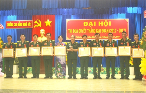 Trường Cao đẳng Nghề số 7 Đại hội Thi đua Quyết thắng giai đoạn 2012-2017