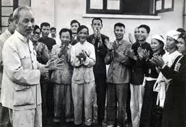 Lời Bác Hồ dạy ngày này năm xưa: Mỗi chi bộ của Đảng phải là một hạt nhân lãnh đạo quần chúng ở cơ sở