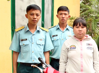 Sĩ quan dũng cảm bắt trộm