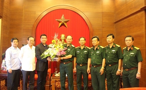 Tổng cục cảnh sát Hoàng gia Vương quốc Campuchia chúc tết Bộ Tư lệnh Quân khu 7