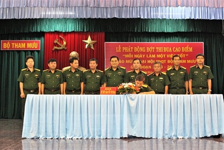 Bộ Tham mưu Quân khu 7 phát động đợt thi đua cao điểm “Mỗi ngày làm một việc tốt”